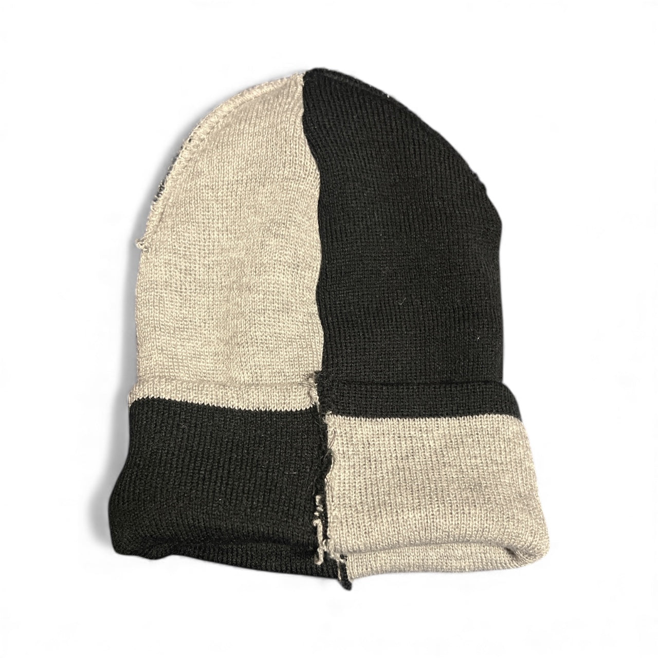 Not perfect beanie (Black and Grey)